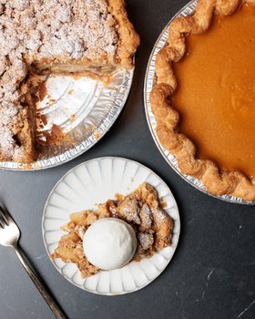 thanksgiving pies 2022 v2